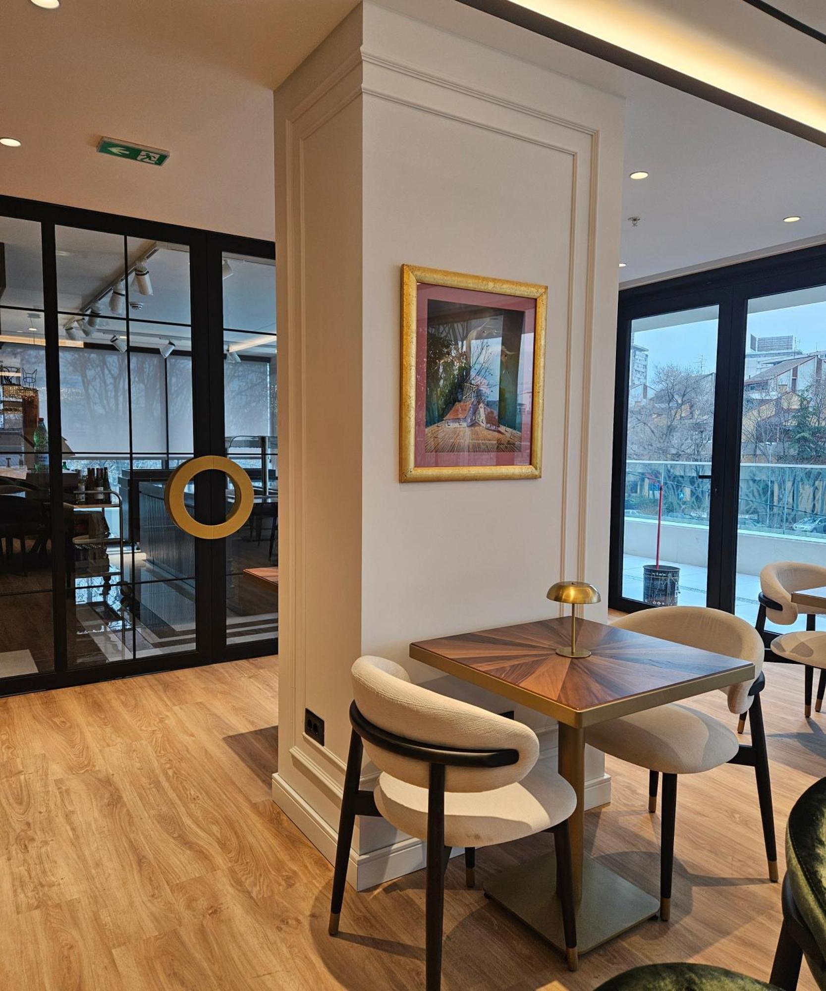 New Belgrade Premium Hotel Exterior foto