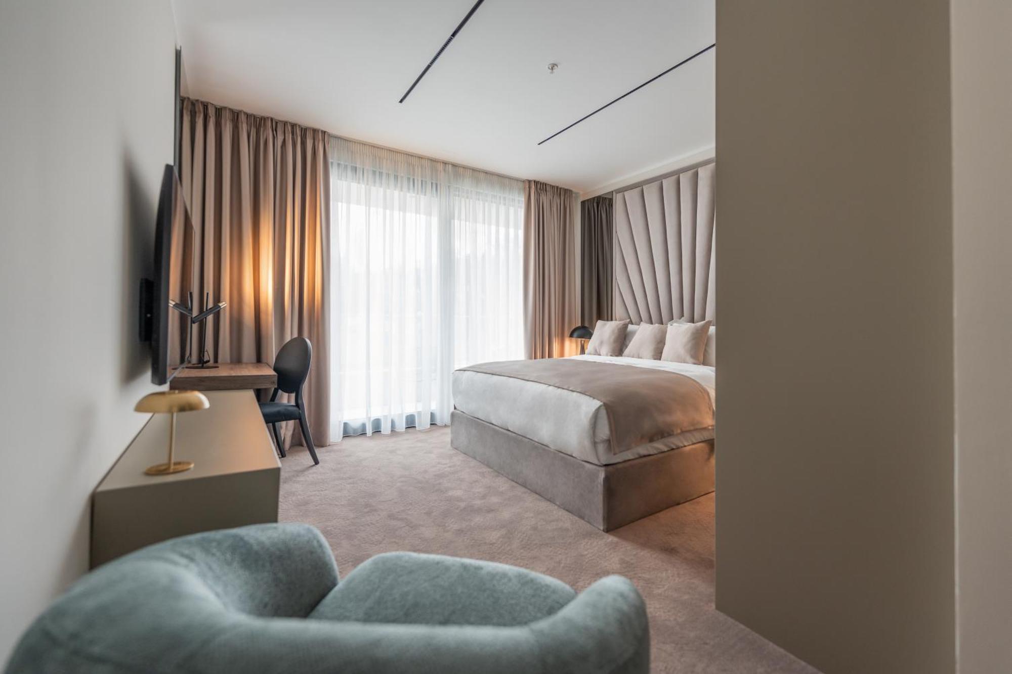 New Belgrade Premium Hotel Exterior foto